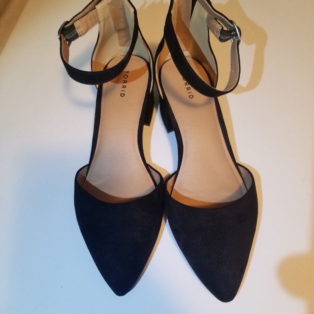 NICE HEEL